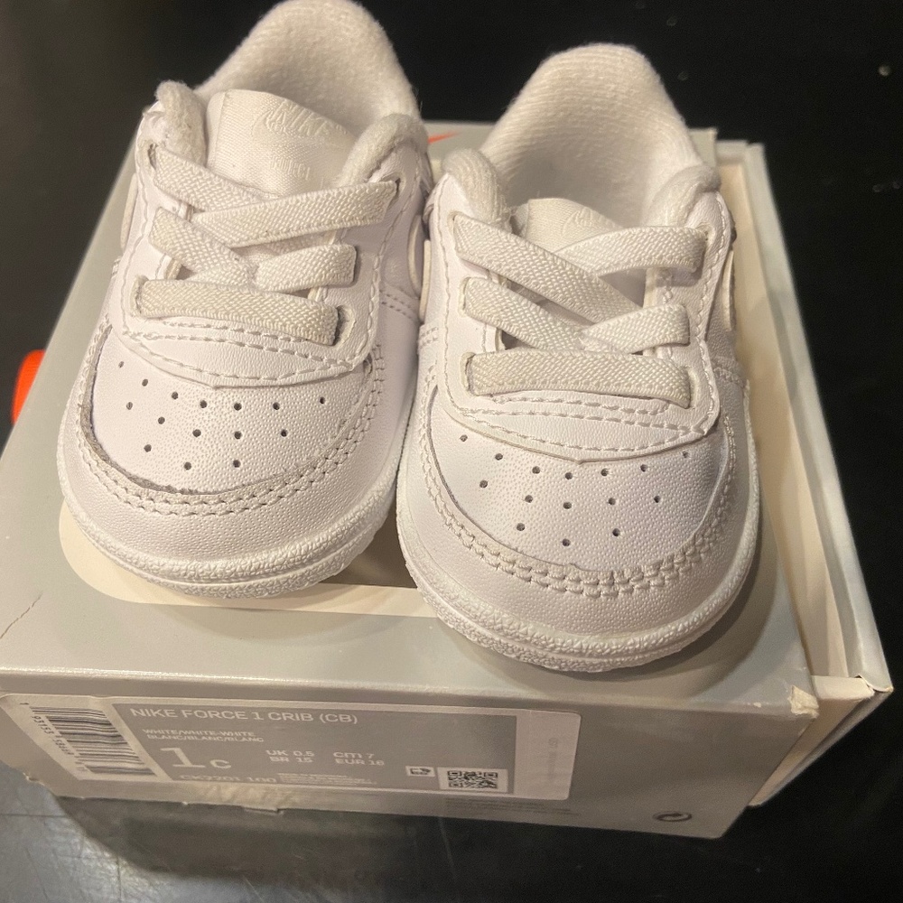 Nike Air Force 1